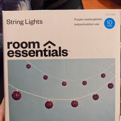 String Lights Indoor/Outdoor Purple/Burgundy Rosette Globes New In Box