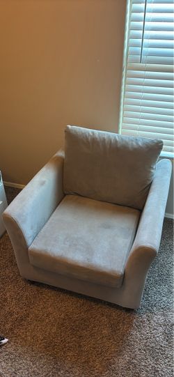 Grey chair