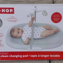 Skip Hop Wipe-Clean Changing Pad 