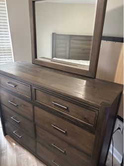 King size bed set
