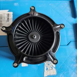 Harley Davidson M8 Air Cleaners 