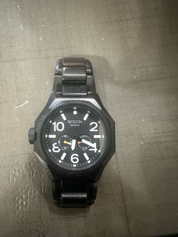 Nixon Analog Men’s Black Stainless Steel Watch