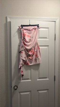 Floral pink midi dress