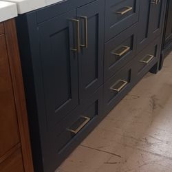 🔥CLEARANCE❗️ Bathroom Vanities Different Styles All Sizes Available Starting From $99 And Up 