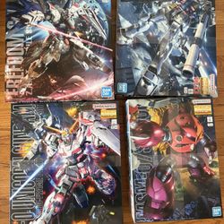 Bandai Gundam Model Kits Master Grade Brand New 
