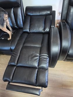 Power recliner couch