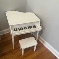 Little Kid Piano  (1-2 Yr Old)