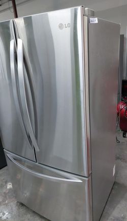 LG Stainless Steel FrenchDoor Fridge IceMaker