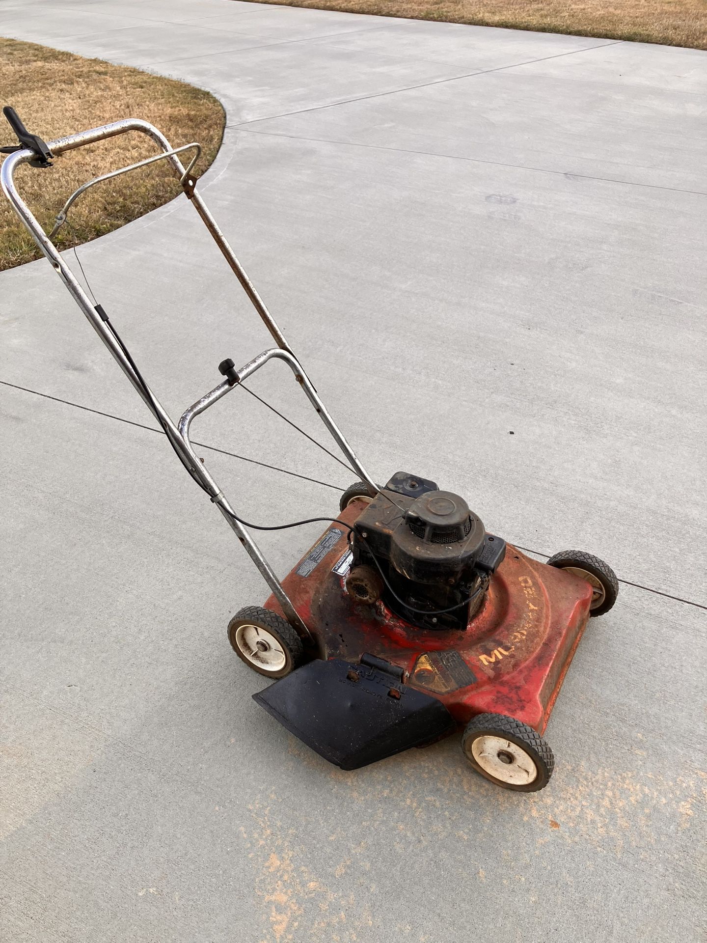 Simple Perfect Running Push Lawnmower, I Even Accept Broken Mowers In Trade!