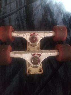 Vintage Tracker six track skateboard trucks powell street bones wheels