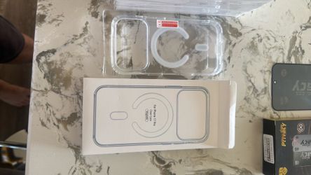 iPhone 17 Pro Clear Magnetic Cases – Bulk Available