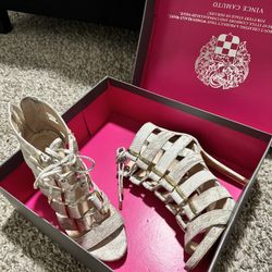 Vince Camuto Heels Size 5.5 
