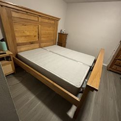 King size Bed And Box Springs 