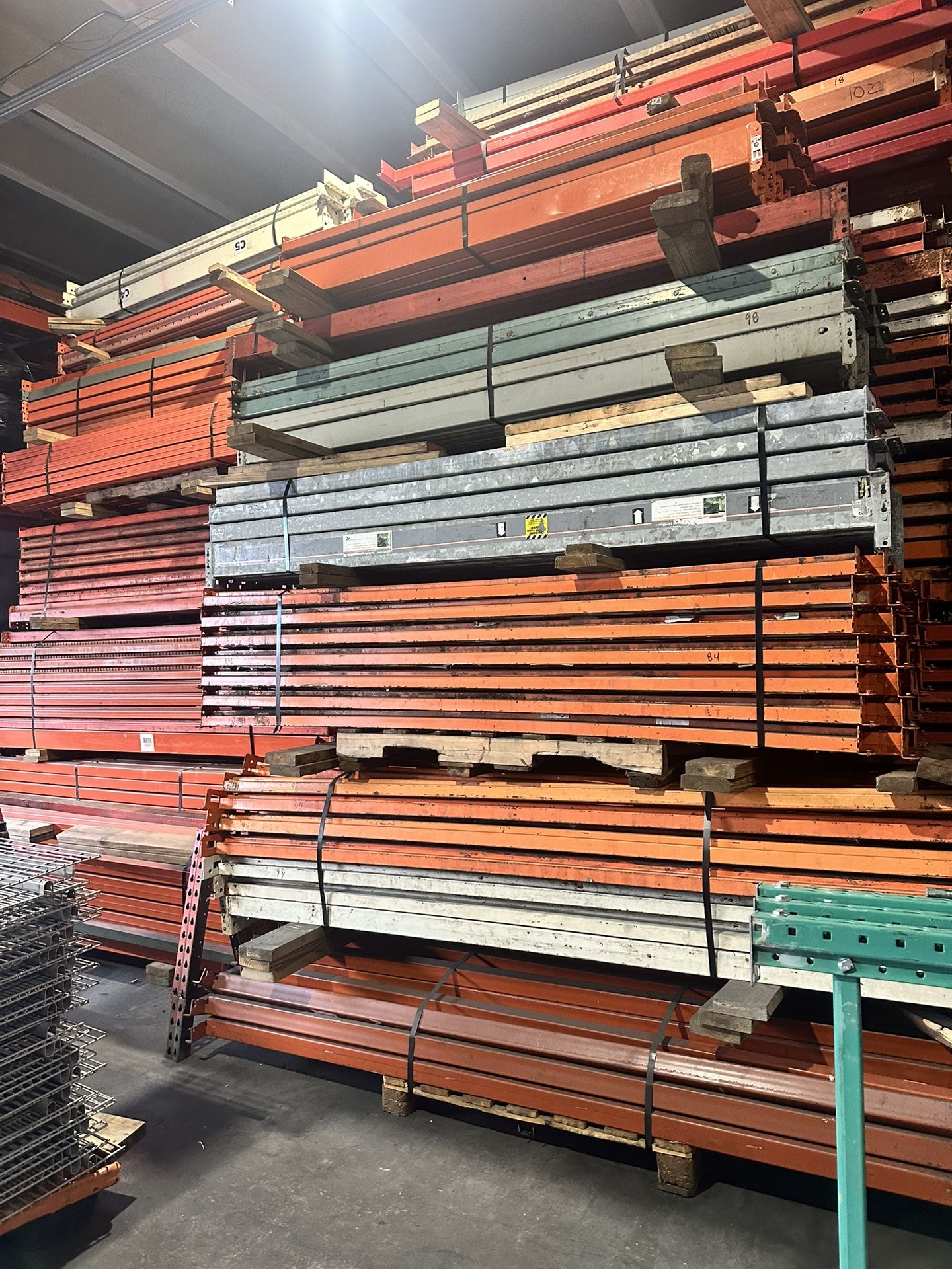 Pallet Racks Beams Upright Wire Decks Warehouse for Sale in Miami, FL ...