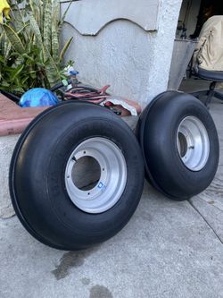 Sand tires