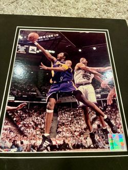 Vintage Kobe Bryant 12x16 Collector’s Wall Art
