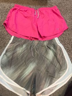 Shorts Nike para Mujer $10 por los dos