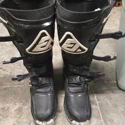 Dirt Bike Boots