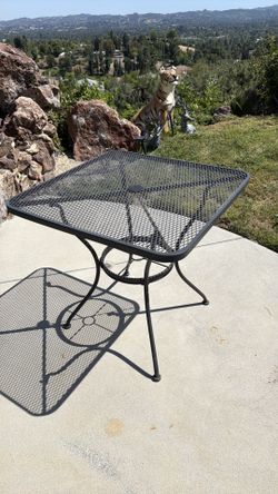 Outdoor table