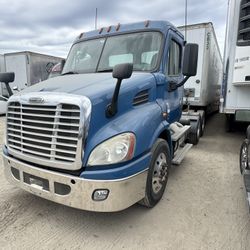 2016 Freightliner Cascadia 113 With Mexico Legal Papaers VU