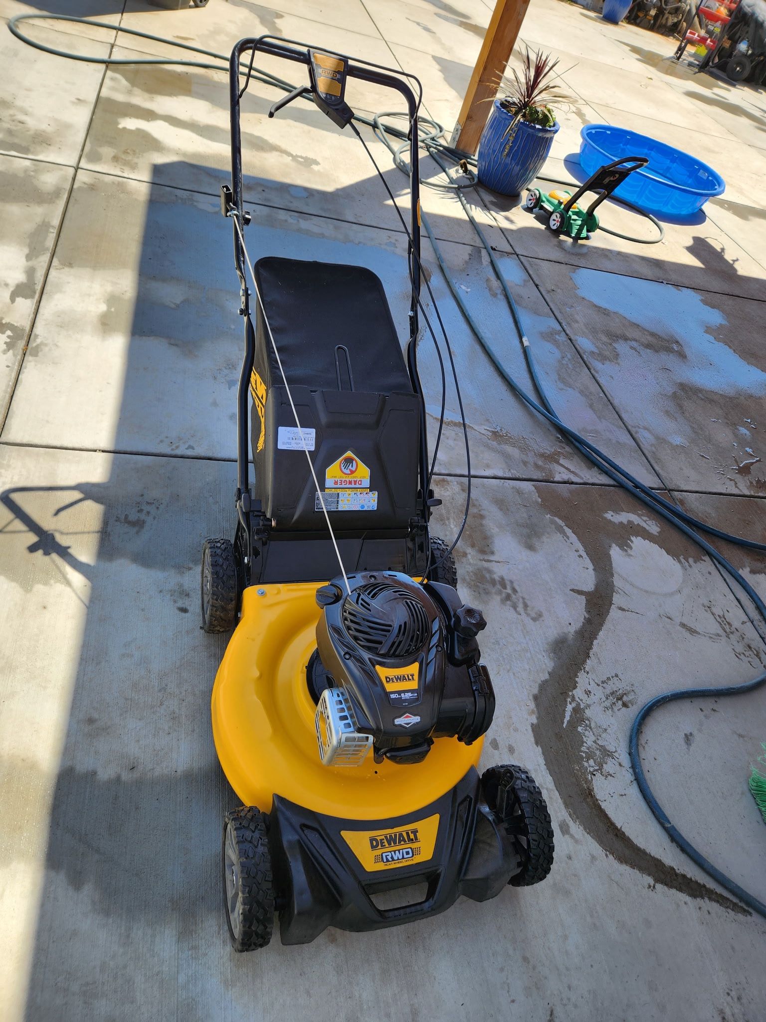 DEWALT 21 in. 150cc Briggs and Stratton 625ex Engine Rear Wheel Drive 2 in 1 Gas Self Propelled Walk Behind Lawn Mower Questions & Answe