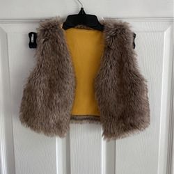 Toddler Girls Fleece Lined Fur Vest Size 3T