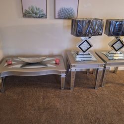 Juego De Mesas Y Lamparas 