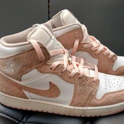 Mens Nike Air Jordan 1 Mid SE Legend  Size 12 Suede Sneakers