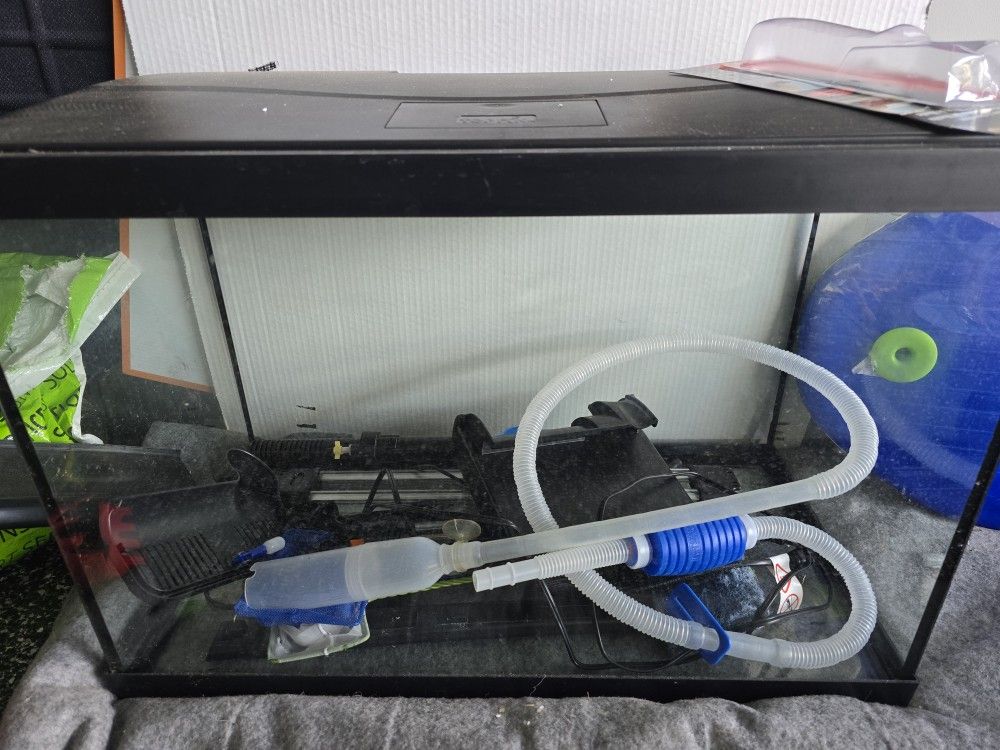 20 Gallon Fish Tank