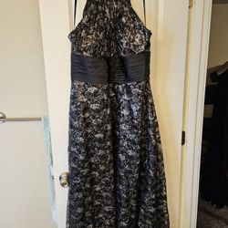 Black/Silver Formal Dress Sz 16/18