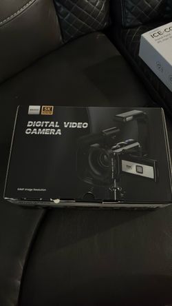 Bregoo 5K Ultra HD Digital Video Camera