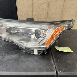 2017 2018 2019 GMC ACADIA LEFT SIDE HEADLIGHT OEM USED 