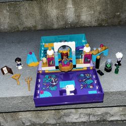 LEGO Disney The Little Mermaid Story Book