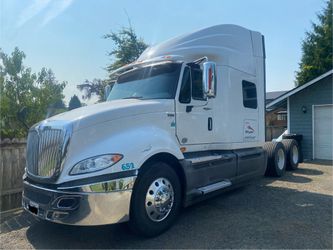 2012 International Prostar Semi Truck
