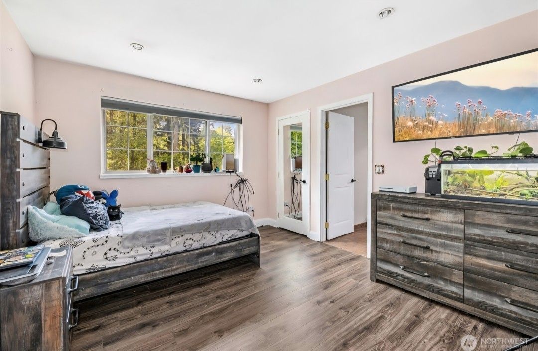 Full Bedroom Set