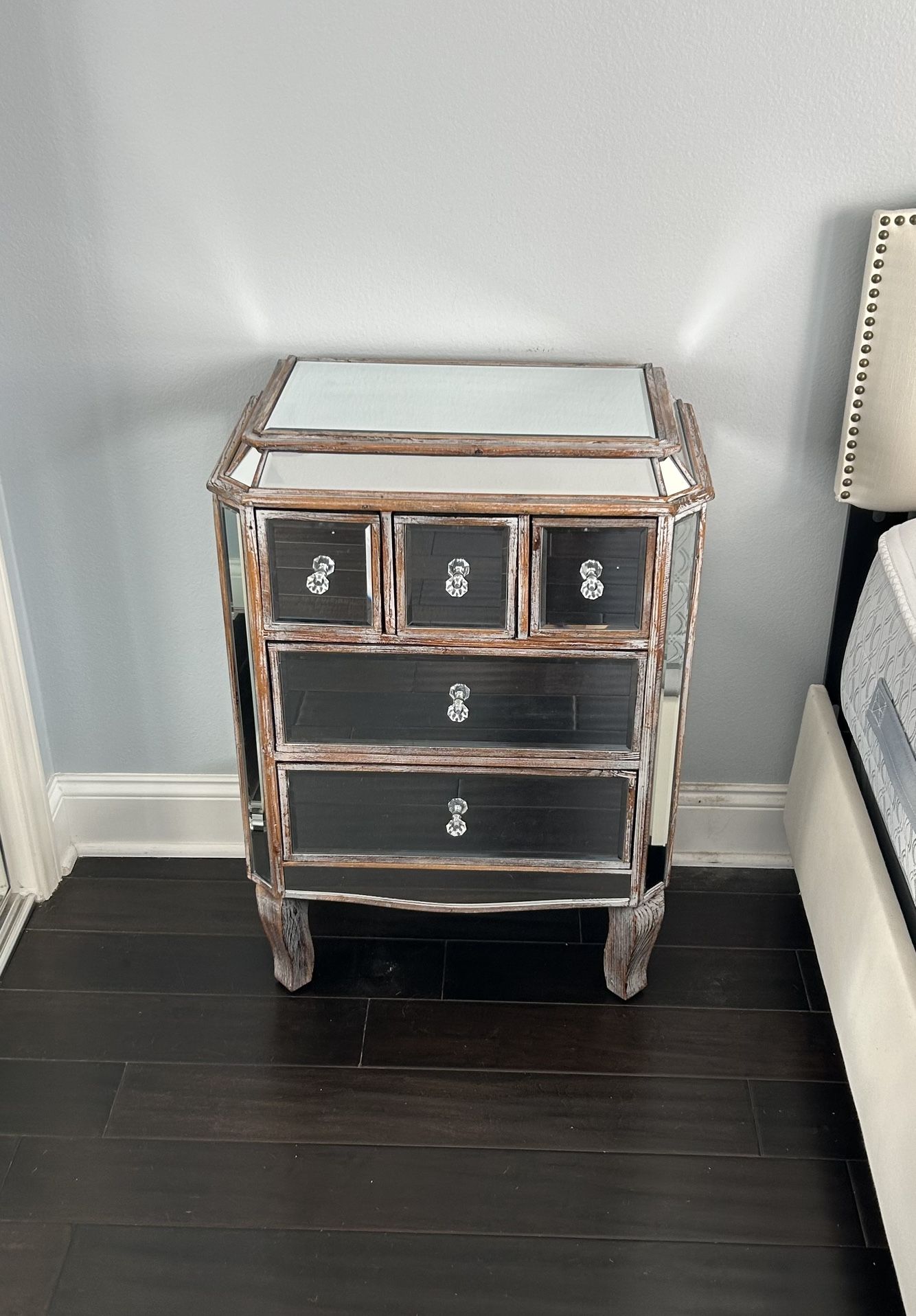 Mirrored Nightstand / End Table With 5 Drawers