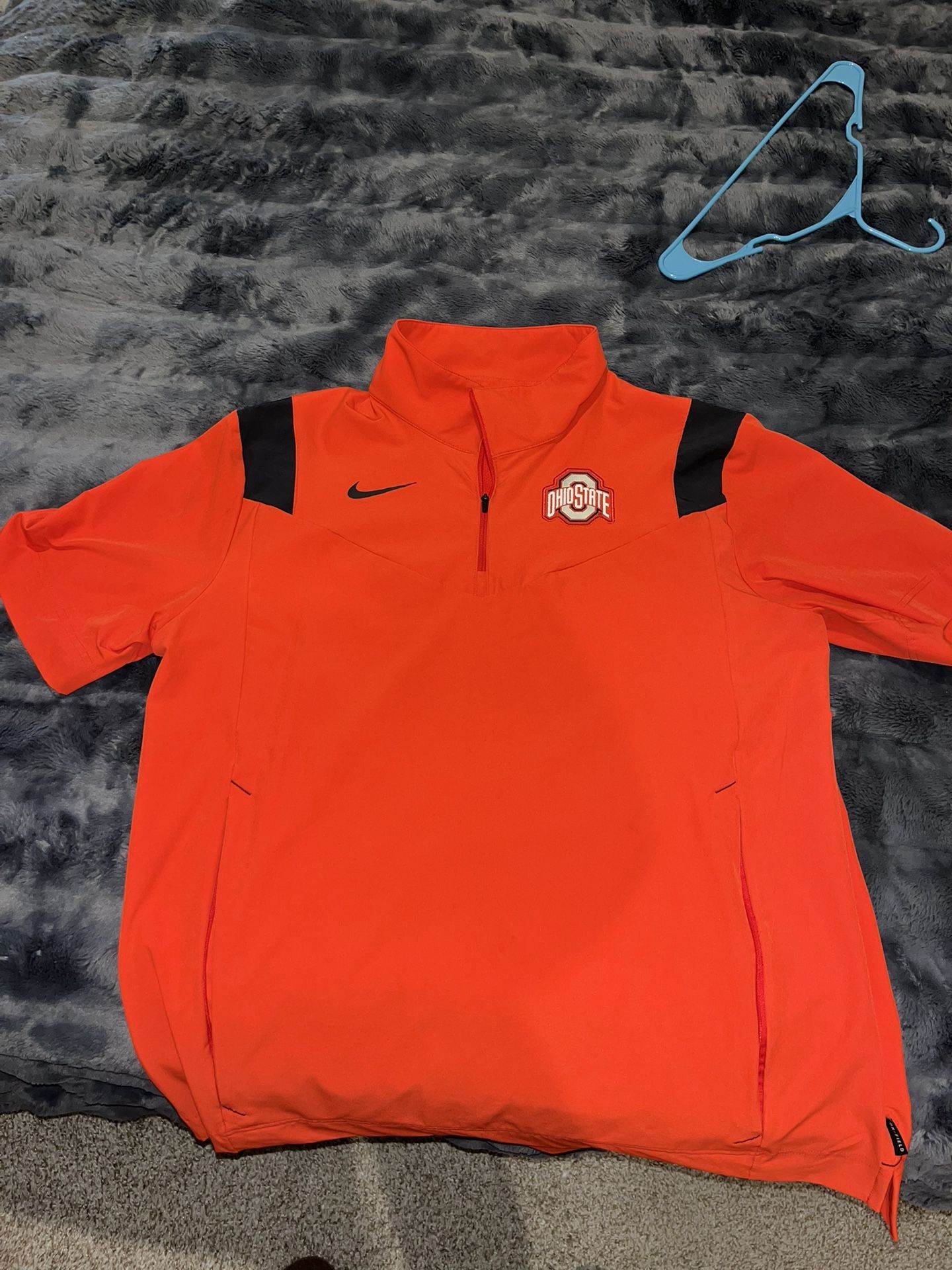 Official Ohio State On-Field Pullover