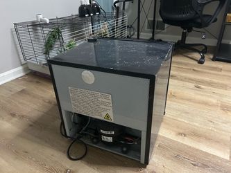 Midea black compact mini refrigerator