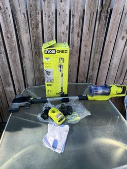 Ryobi 18V Cordless Stick Vacuum w/ 4.0Ah Battery And Charger / NEW