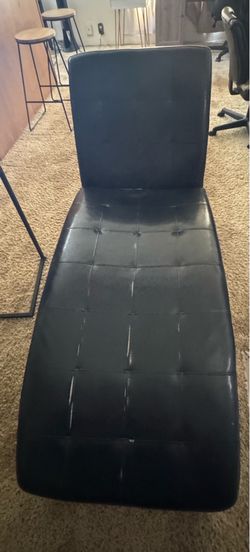 Chaise longue