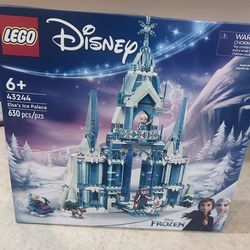 Legos FROZEN  Elsa’s Ice Palace #43244
