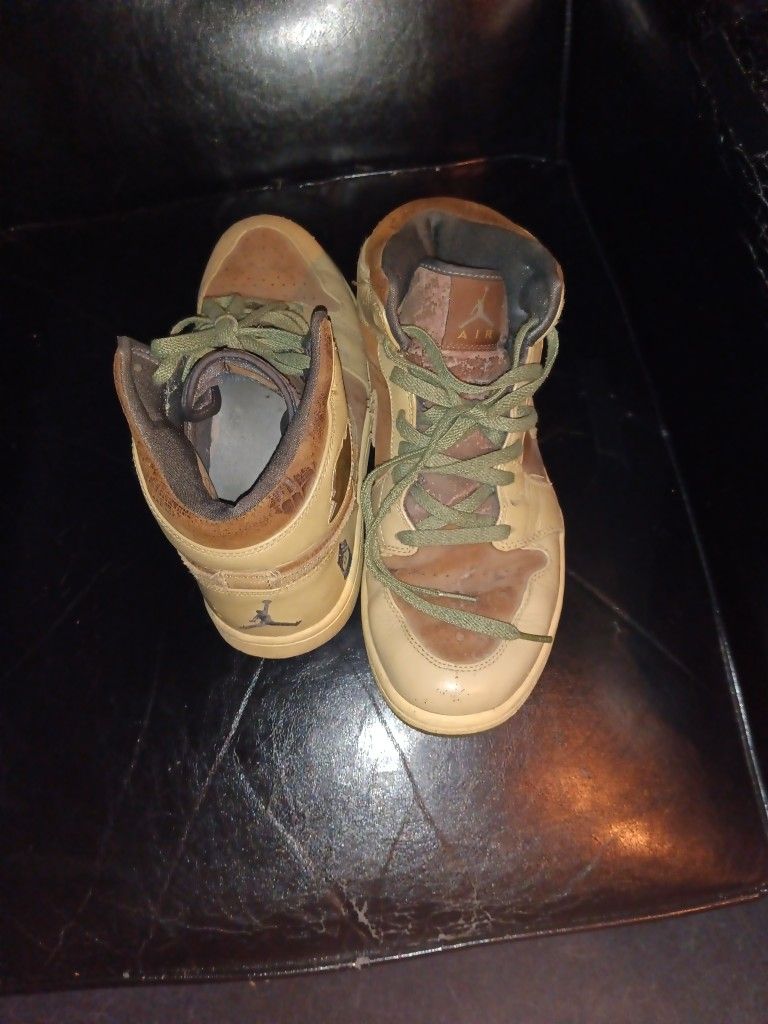 Jordan Retro 1 Camo RARE