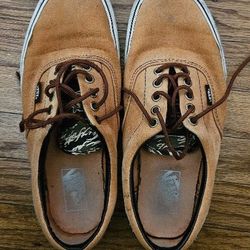 Vans Size 9 Fit Snug