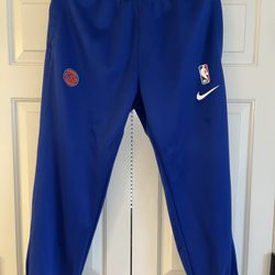 sz L New York Knicks Nike Shootaround pants