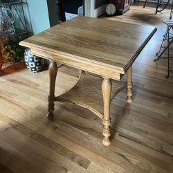 Traditional Oak Squared End Table