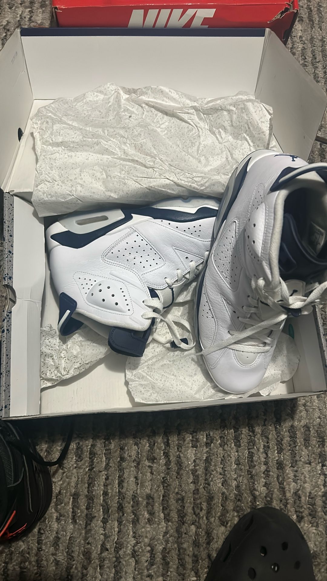 Jordan 6 Retro