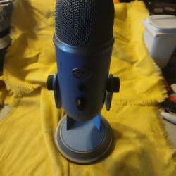 Blue Yeti 10th Anniversary Streaming Microphone