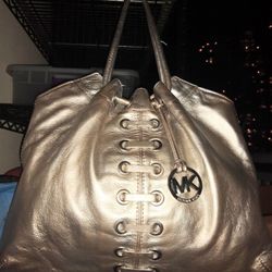 Michael Kors Astor Uptown Pale Silver, Studded Leather Extra Large Tote Handbag
