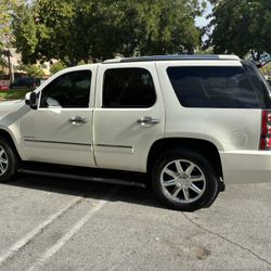 2012 GMC Yukon Denali