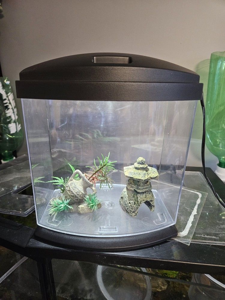 Aqueon 1 Gallon Fish Tank Aquarium
